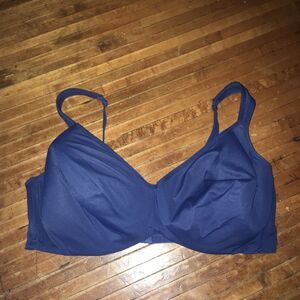Cacique 42DDD underwire twist front bra